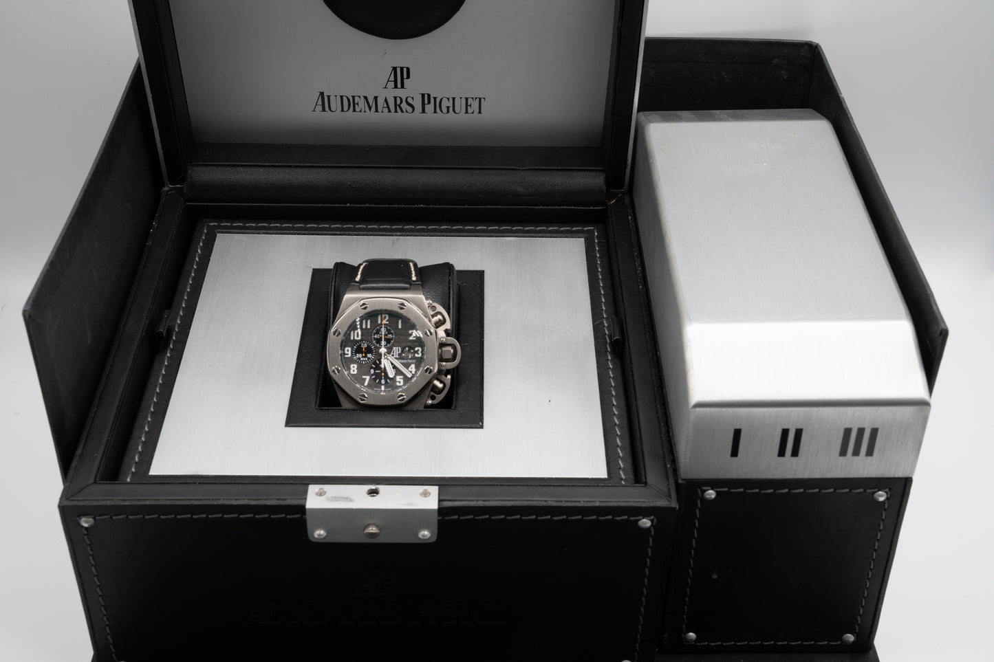 Audemars Piguet Royal Oak Off Shore T3 Chronograph Limited Edition Full Set